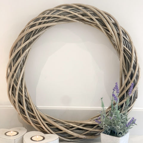 Large Round Willow Wreath