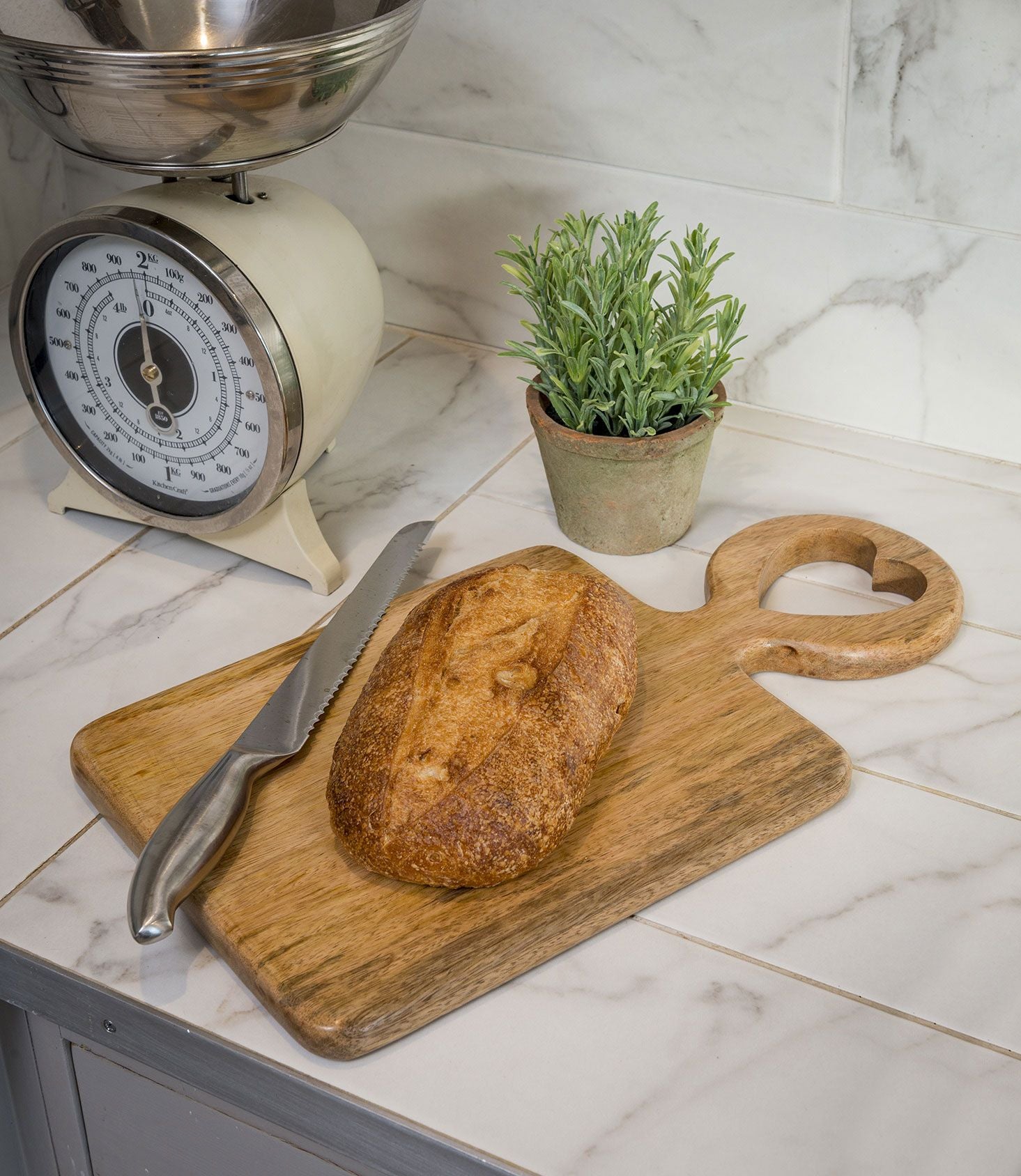 Large Chunky Heart Detail Chopping Board