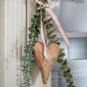 Natural solid wooden hanging heart